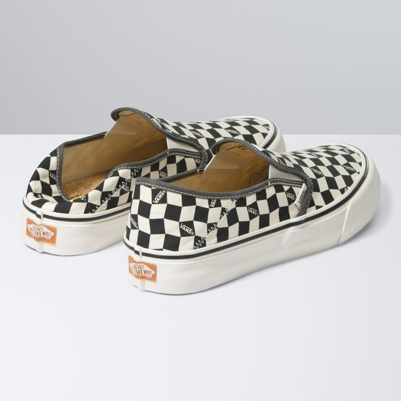 Slip-On VR3 SF